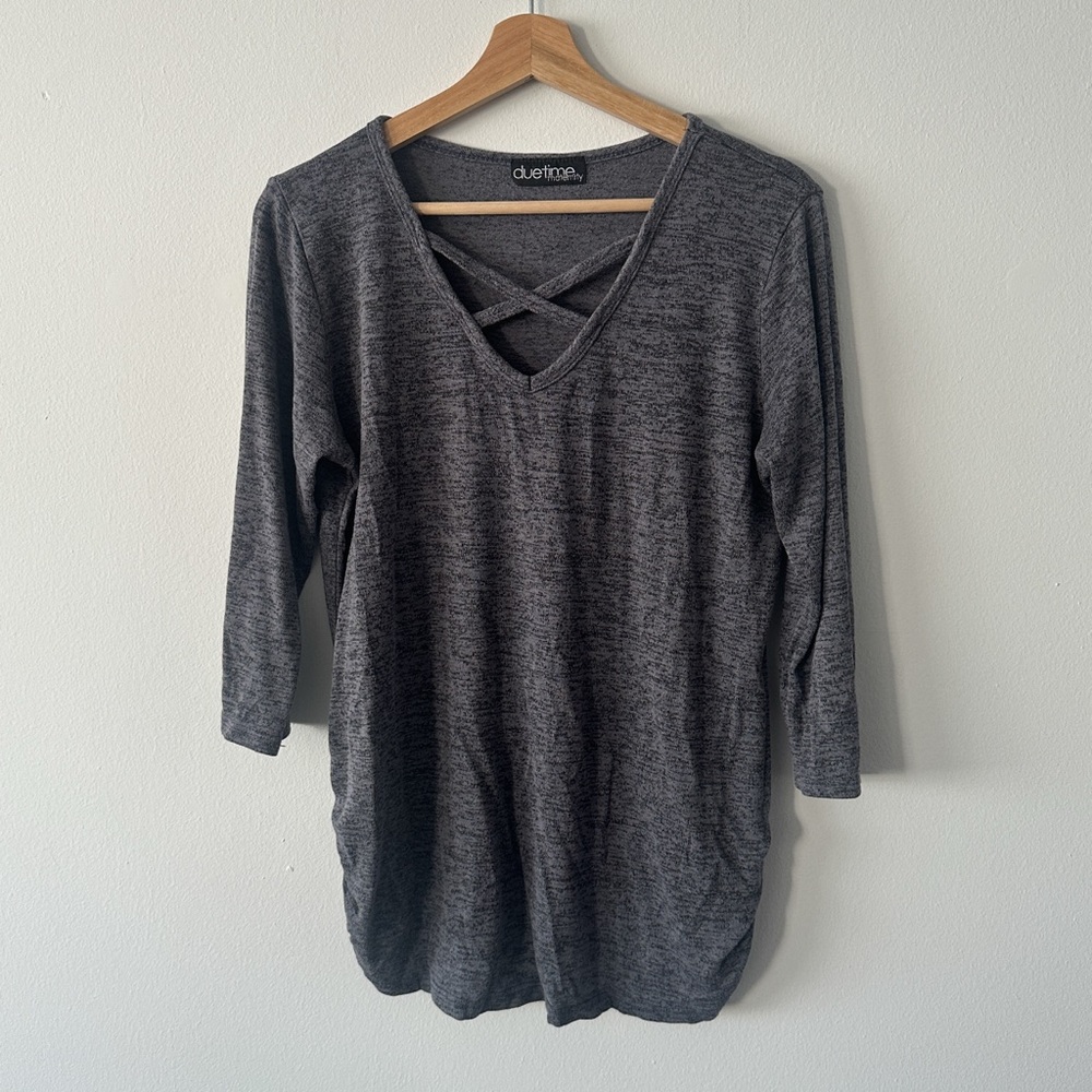 Duetime Maternity Three Quarter Sleeve Grey Shirt No Size Tag Stretchy Ruching